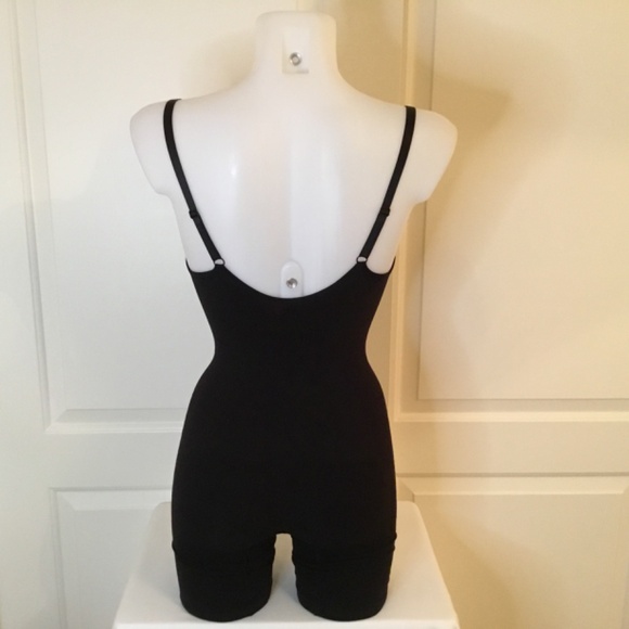 Women’s Full Body Shapewear With Butt Lifter And Thigh Slimmer - Picture 5 of 8